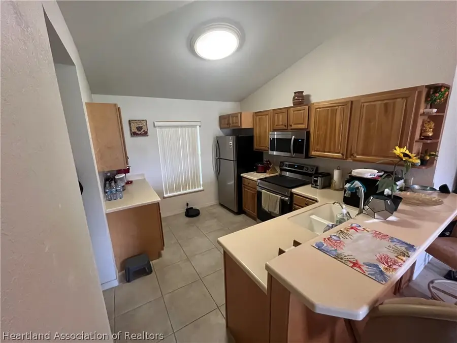 689 W Wesley Circle, Avon Park, FL 33825 - #3