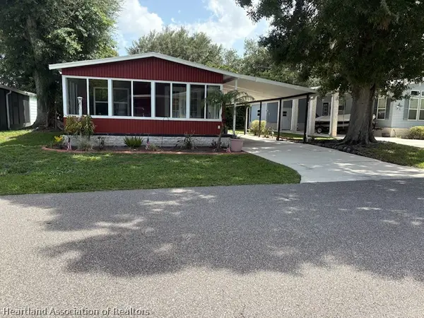 8 Sandy Point, Lake Placid, FL 33852