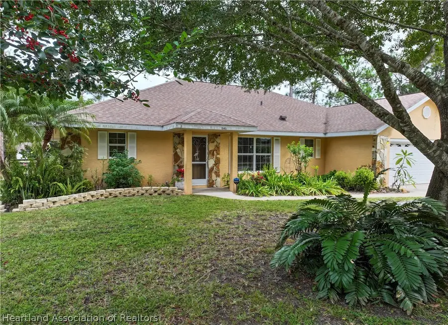 1045 Winter Green Street, Lake Placid, FL 33852 - #2