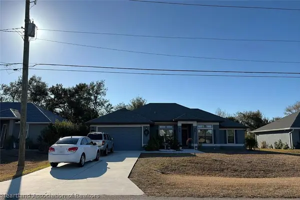 277 Seasons Drive, Punta Gorda, FL 33983