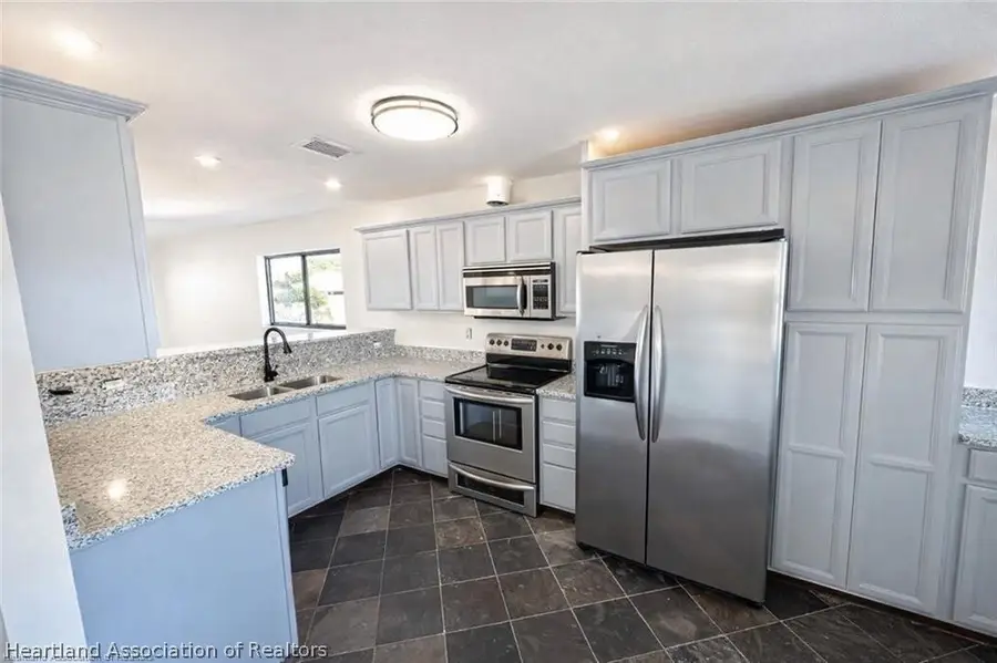 4325 Thompson Avenue N, Sebring, FL 33875 - #3
