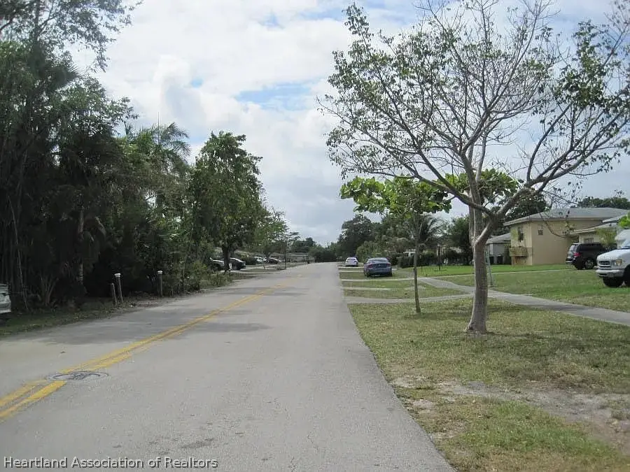 530 E Melrose Circle, Fort Lauderdale, FL 33312 - #3