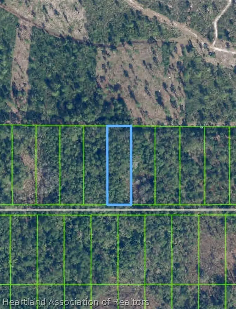 930 Hyacinth Avenue, Sebring, FL 33875 - #2