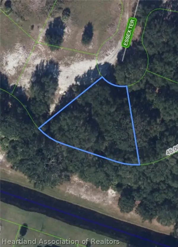 1000 Essex Terrace, Sebring, FL 33876