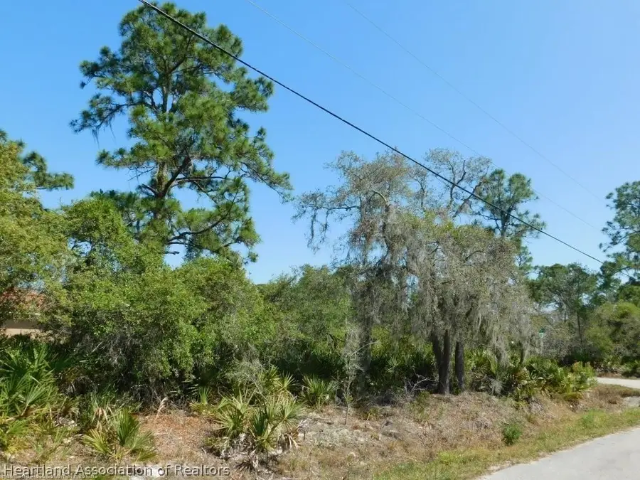 1832 Dahlia Terrace, Sebring, FL 33875 - #3