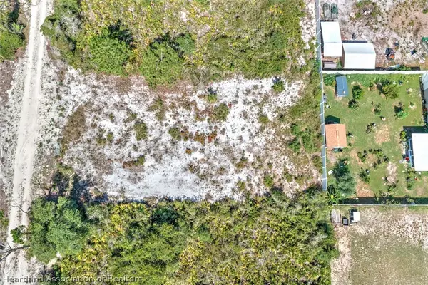 311 Tanager Avenue, Sebring, FL 33870