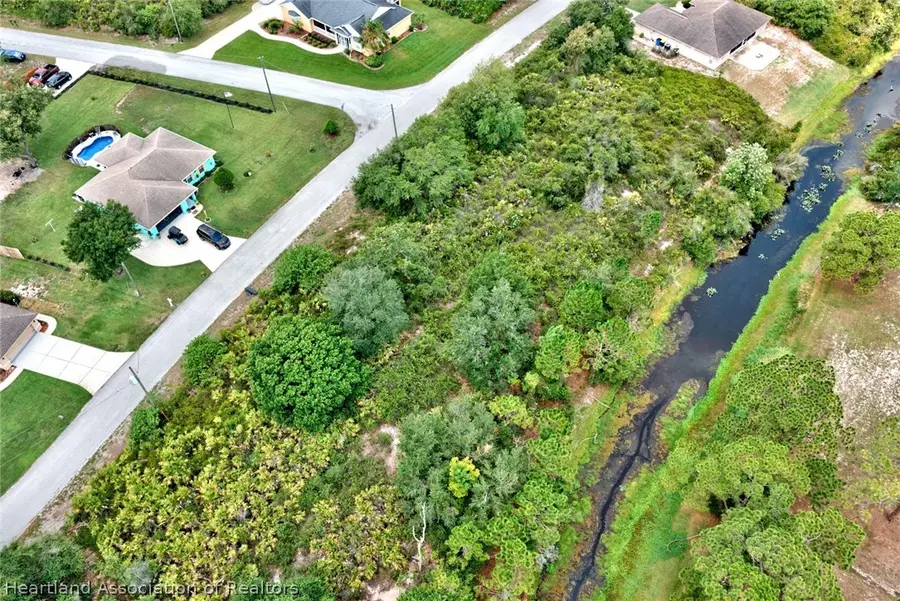 600 Coolidge Avenue Ne, Lake Placid, FL 33852 - #2