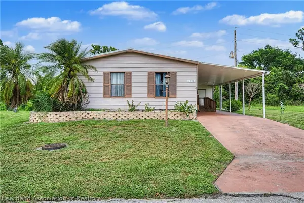 1208 Langer Lane, Sebring, FL 33870