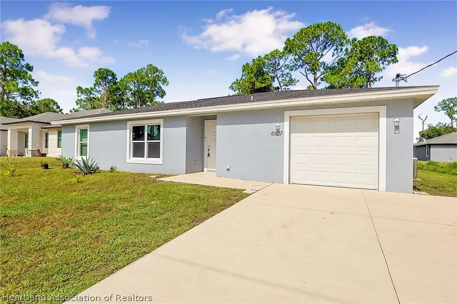 6507 Forest Circle, Port Labelle, FL 33935 - #3