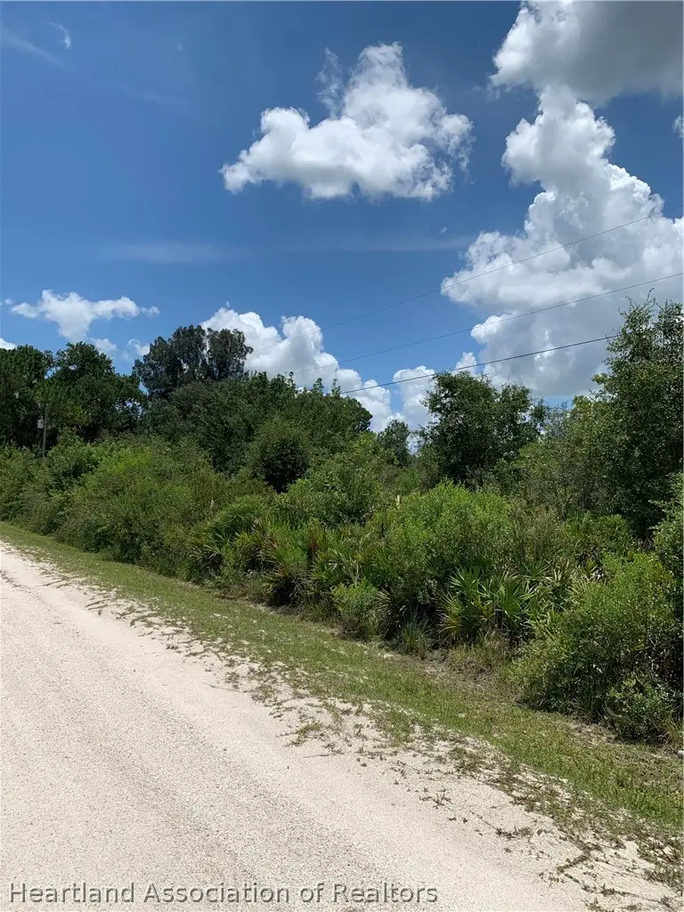 2609 Hacienda Drive, Lorida, FL 33857 - #2