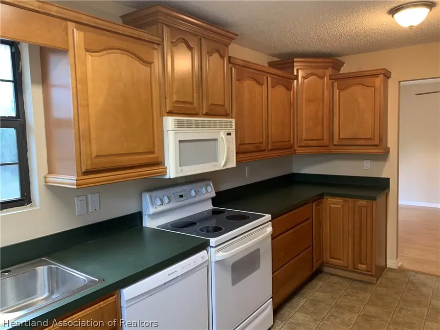 2225 N Unicorn Road, Avon Park, FL 33825 - #3
