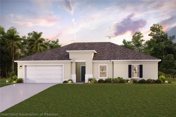 704 Oak Hammock Way, Avon Park, FL 33825