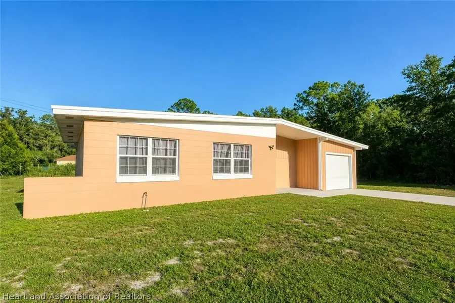 3205 Jacklin Avenue, Sebring, FL 33875 - #3
