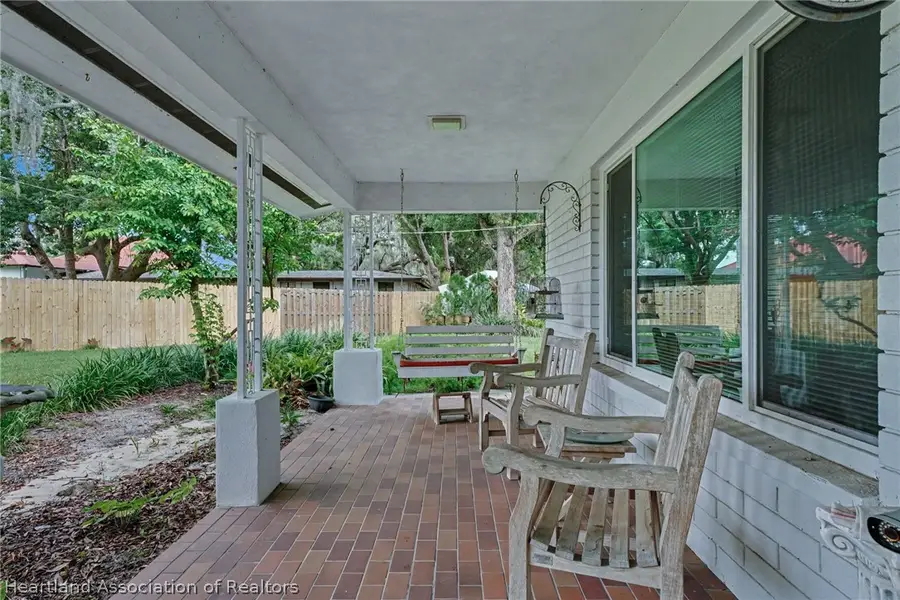 131 N Verona Avenue, Avon Park, FL 33825 - #2