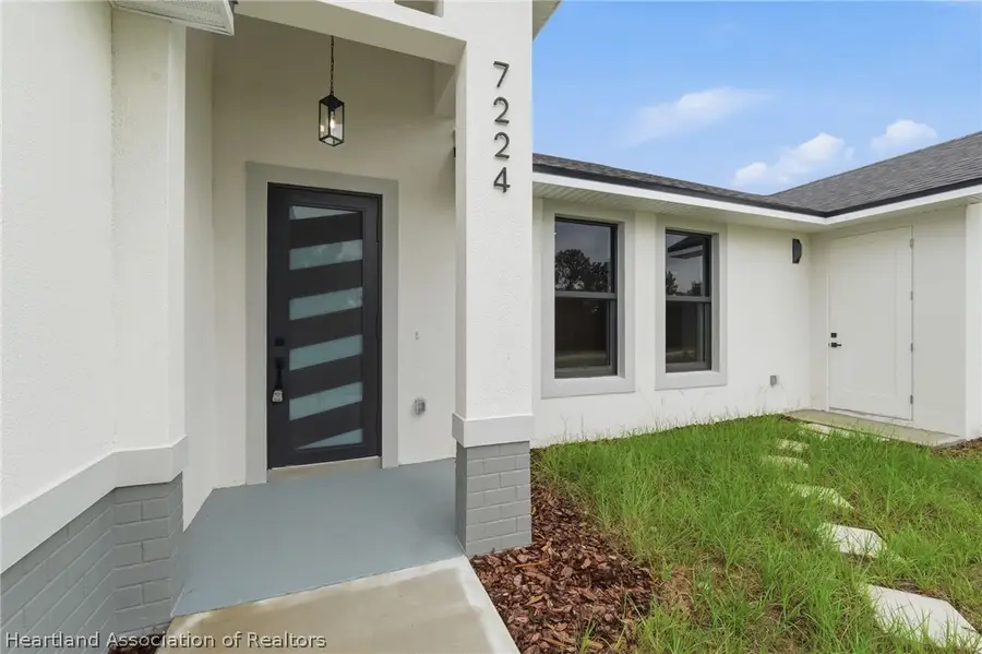7224 Granada Boulevard, Sebring, FL 33872 - #3