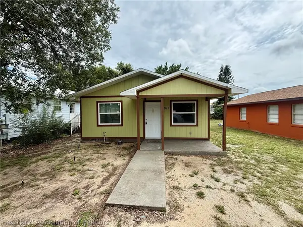 825 Booker Avenue, Sebring, FL 33870