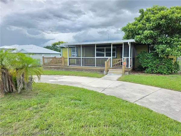 400 E Lakeview Drive, Avon Park, FL 33825