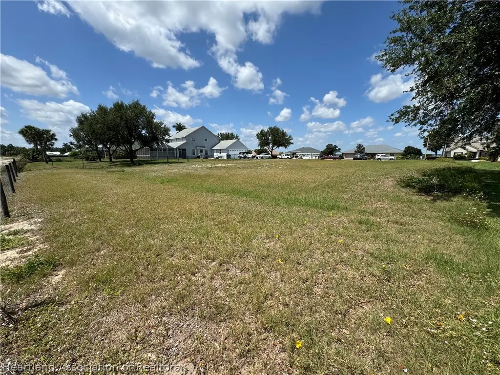 551 Sunset Pointe Drive, Lake Placid, FL 33852 - #1