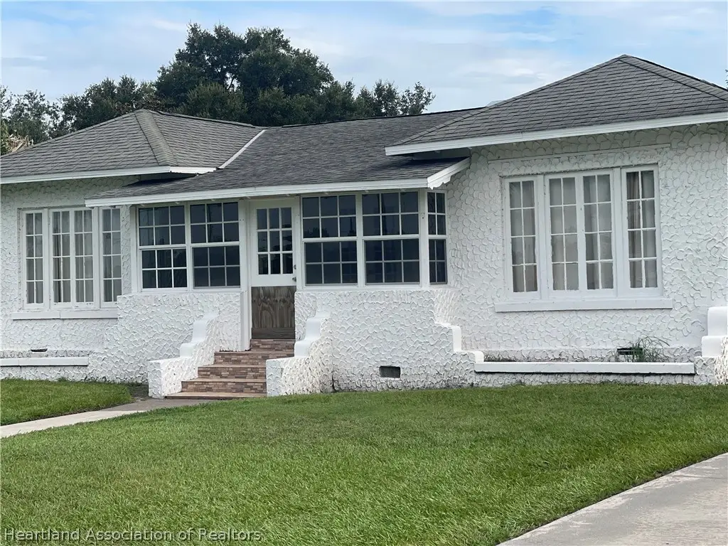 908 W Main Street, Wauchula, FL 33873 - #1