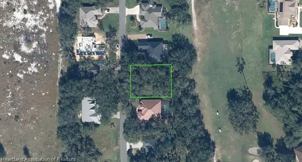 3887 Enchanted Oaks Lane, Sebring, FL 33875