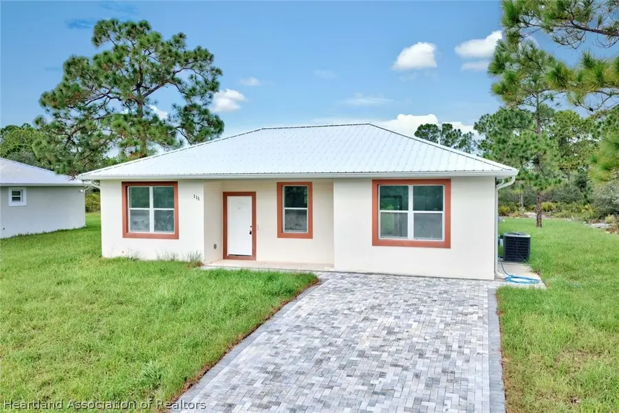 111 Gull Avenue Nw, Lake Placid, FL 33852 - #2