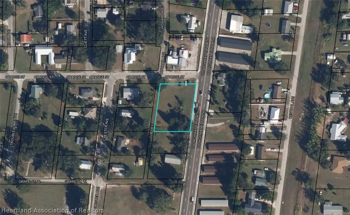 109 Orange Street, Bowling Green, FL 33834 - #1