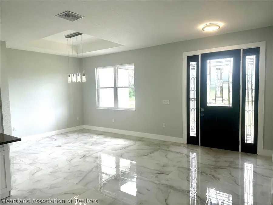 2011 W Falcon Road, Avon Park, FL 33825 - #2