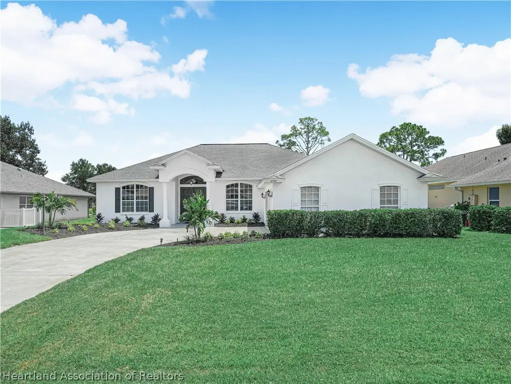 2910 Meadowood Lane, Sebring, FL 33875 - #1