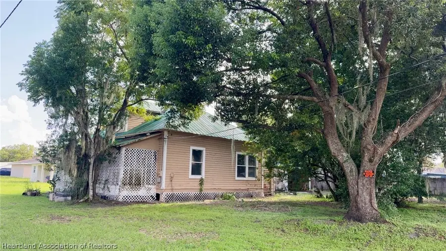 409 N 7th Avenue, Wauchula, FL 33873 - #3