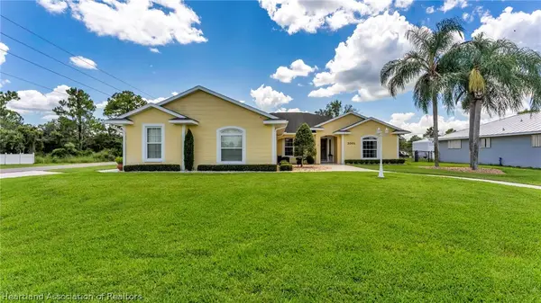 2001 Alan Street, Sebring, FL 33875