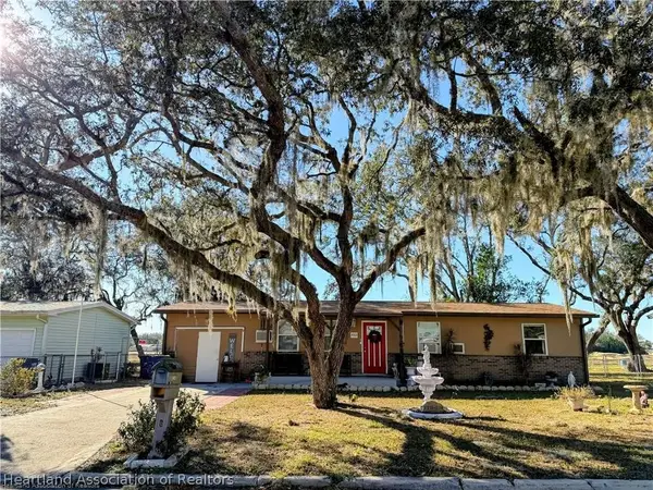 4703 Howard Street, Sebring, FL 33870