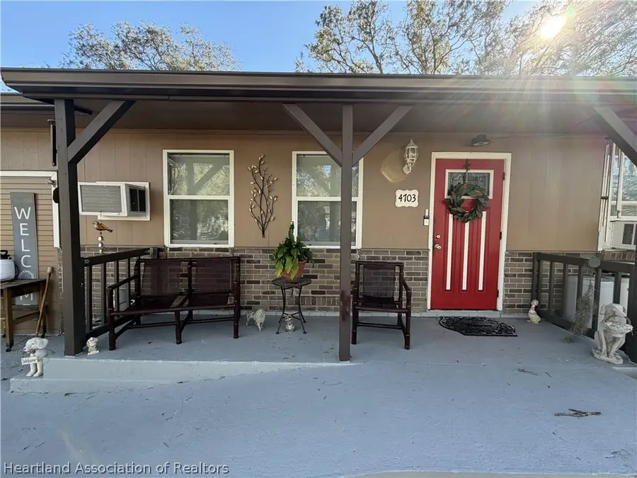 4703 Howard Street, Sebring, FL 33870 - #3