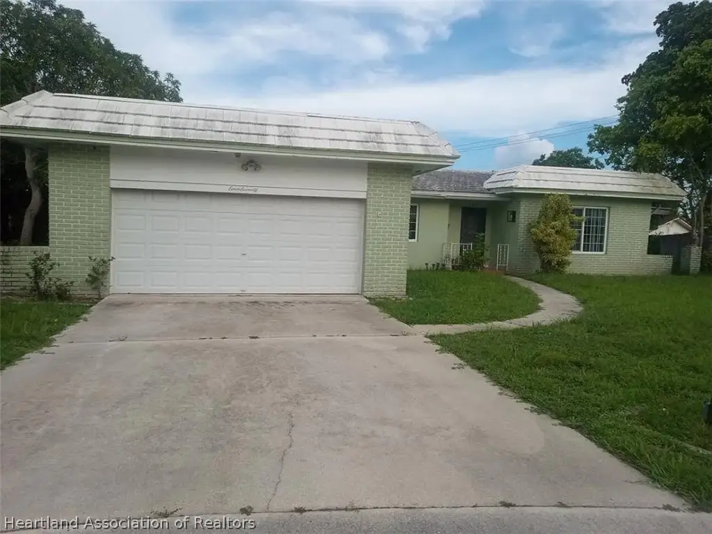 470 NW 45th Terrace, Plantation, FL 33317 - #1