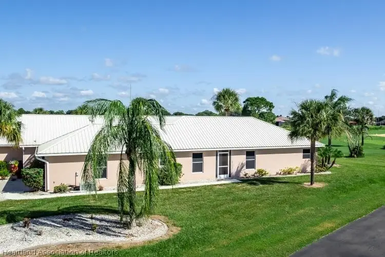 200 Clubhouse Court, Sebring, FL 33876 - #1
