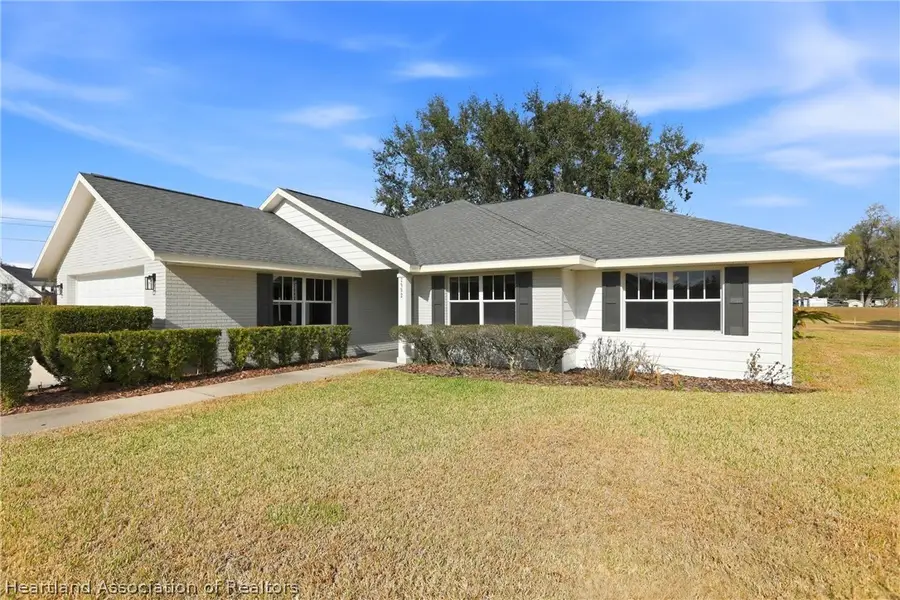 2992 Oaks Bend, Bowling Green, FL 33834 - #2
