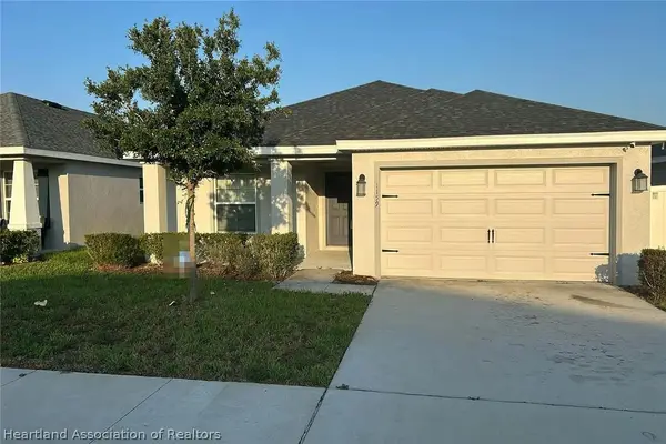 1159 Mountain Flower Lane, Davenport, FL 33837