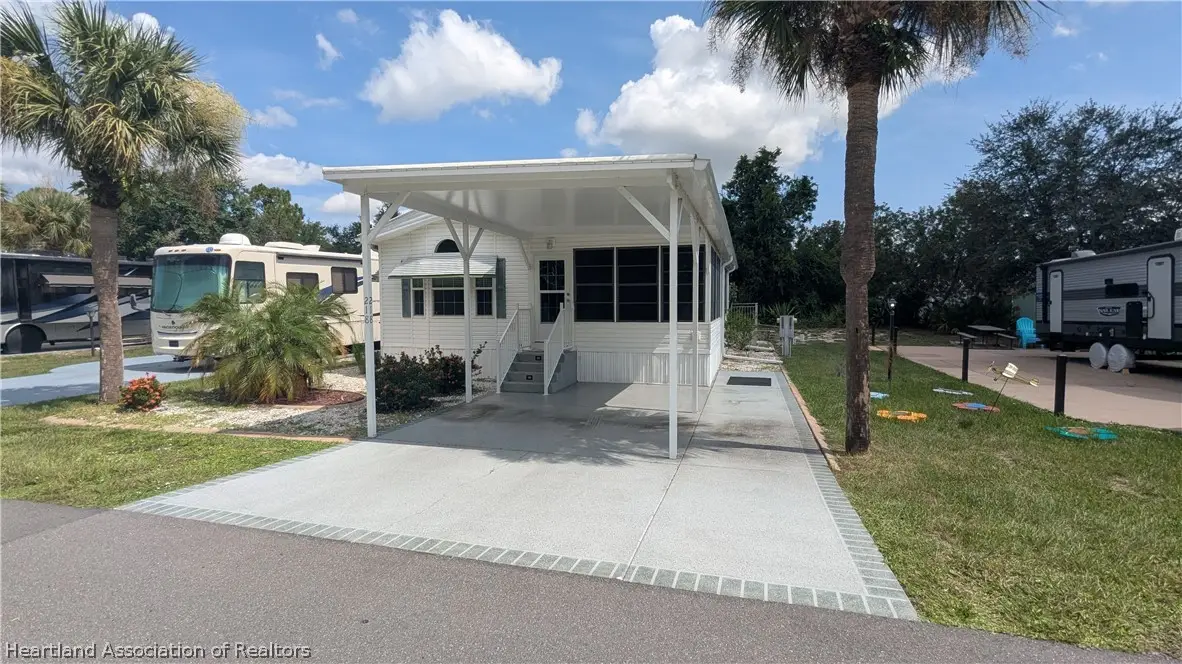 218 Shoreline Drive, Lake Placid, FL 33852 - #1