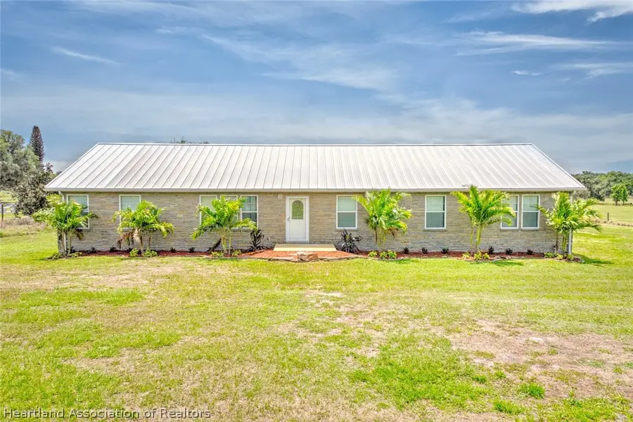 325 Stenstrom Road, Wauchula, FL 33873 - #2