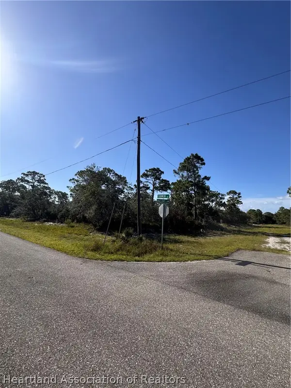 845 Durmon Avenue, Lake Placid, FL 33852