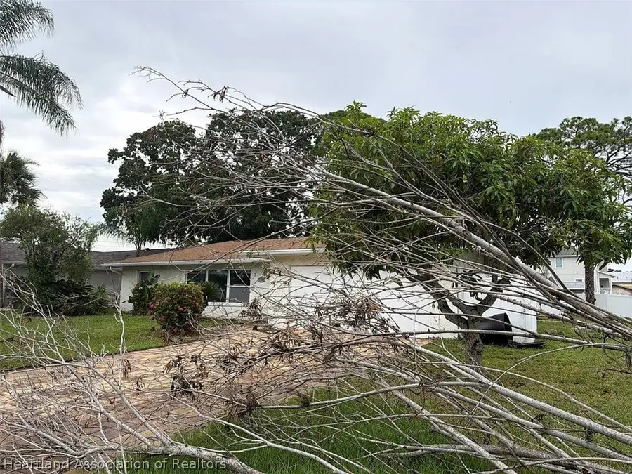 1591 N Dakota Avenue Ne, Saint Petersburg, FL 33703 - #3