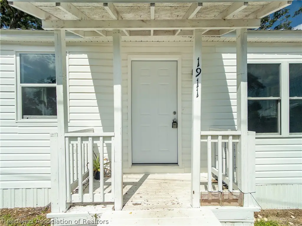 1911 Roseland Avenue, Sebring, FL 33870 - #1