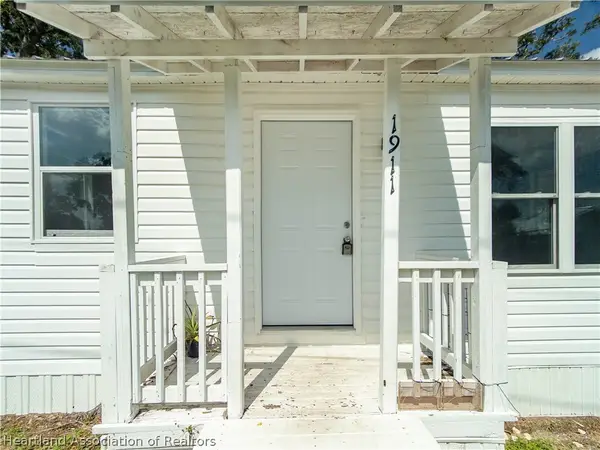 1911 Roseland Avenue, Sebring, FL 33870
