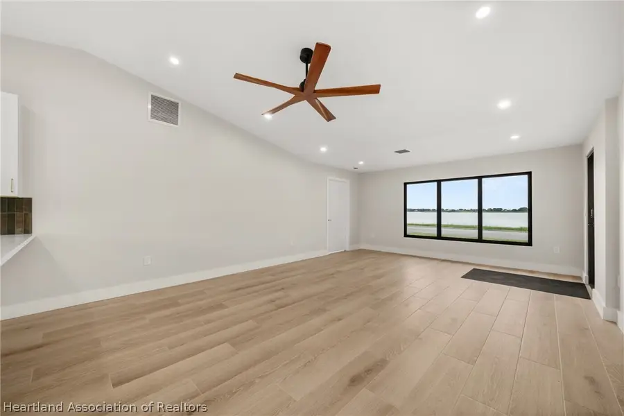 905 E Dinner Lake Drive, Sebring, FL 33870 - #3