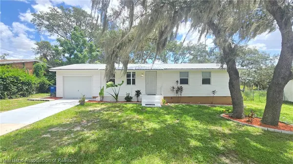 2102 Orange Blossom Avenue, Sebring, FL 33870