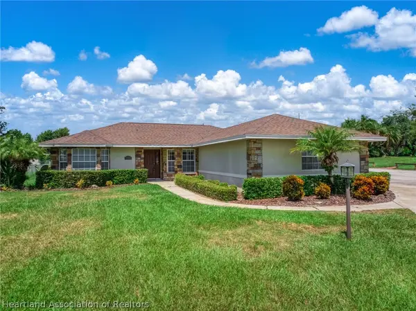 1440 Hiawatha Avenue, Sebring, FL 33870