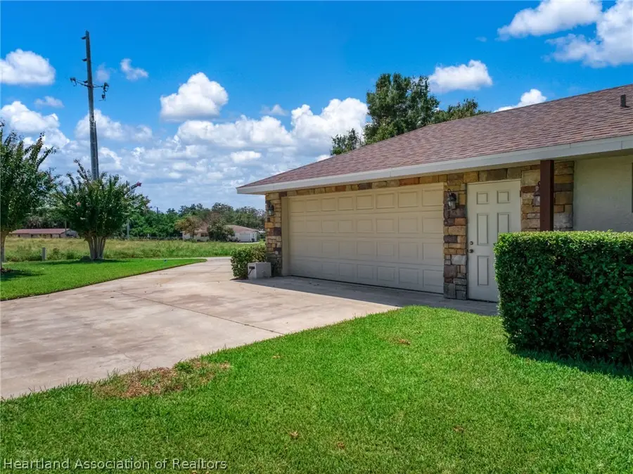 1440 Hiawatha Avenue, Sebring, FL 33870 - #3
