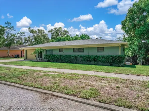 914 Santa Maria Road, Lake Wales, FL 33853