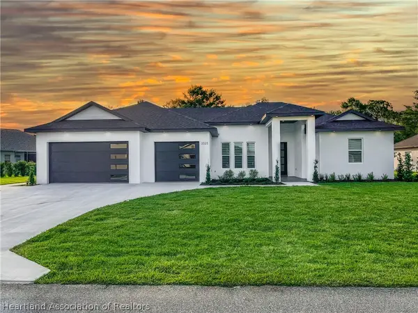 3325 Manor Drive, Sebring, FL 33872