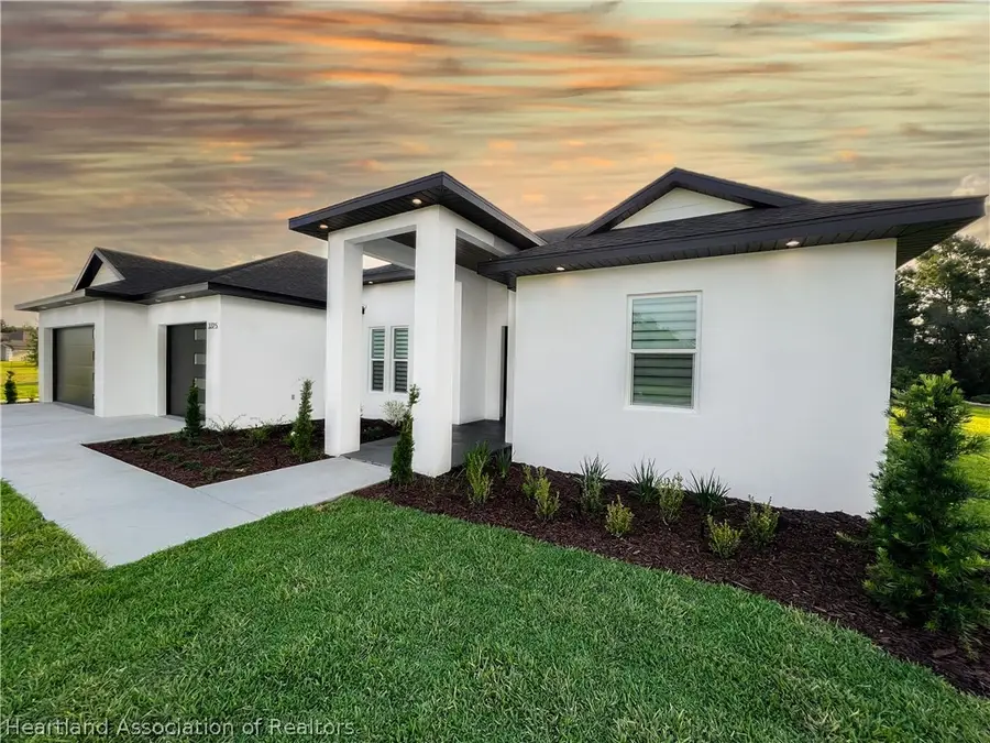 3325 Manor Drive, Sebring, FL 33872 - #2