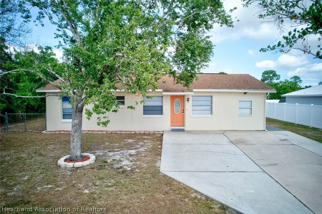 409 Citroen Drive, Sebring, FL 33872 - #1